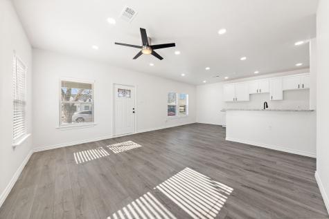 2330 Idaho Avenue Dallas TX 75216