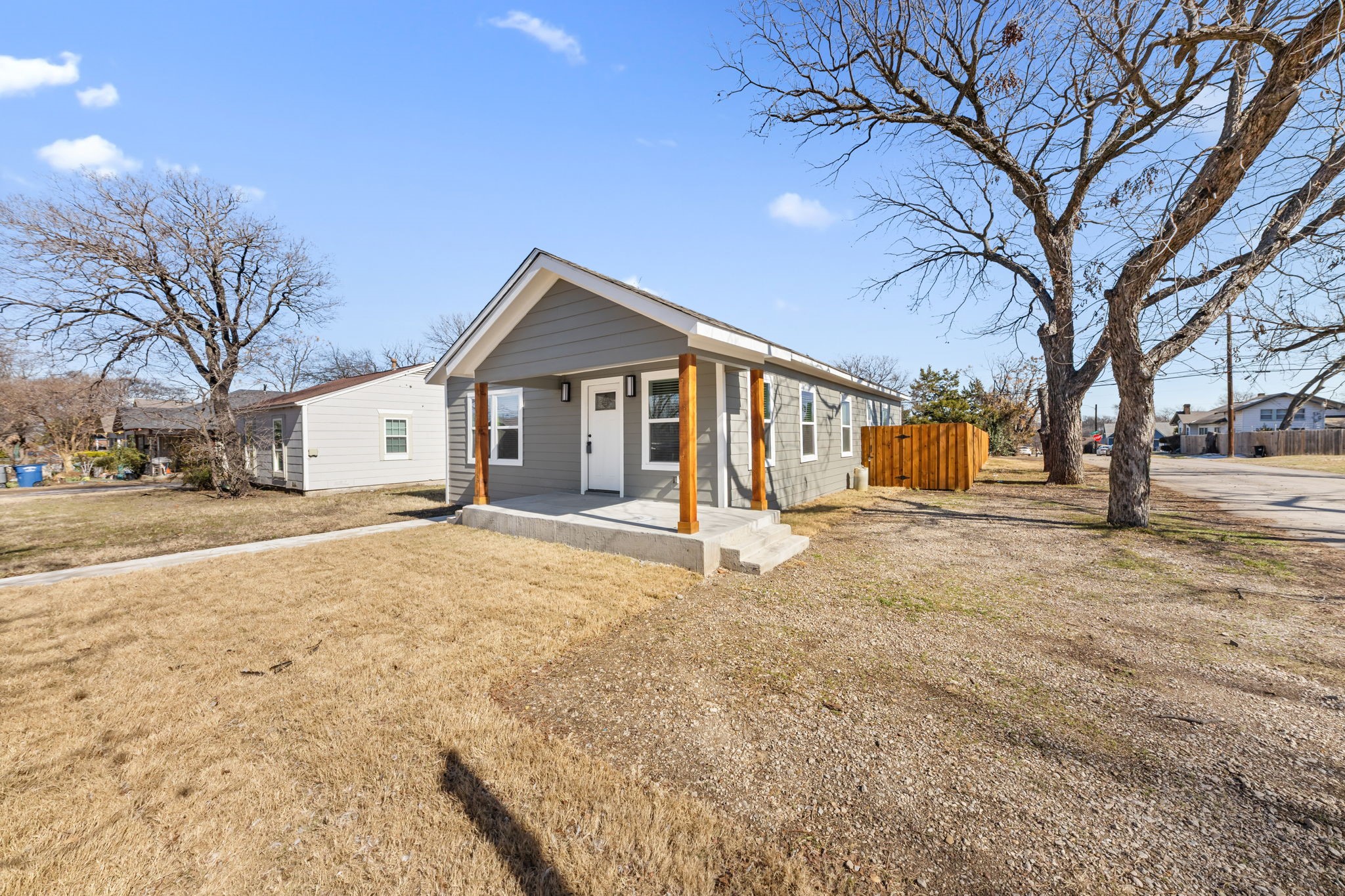 2330 Idaho Avenue Dallas TX 75216