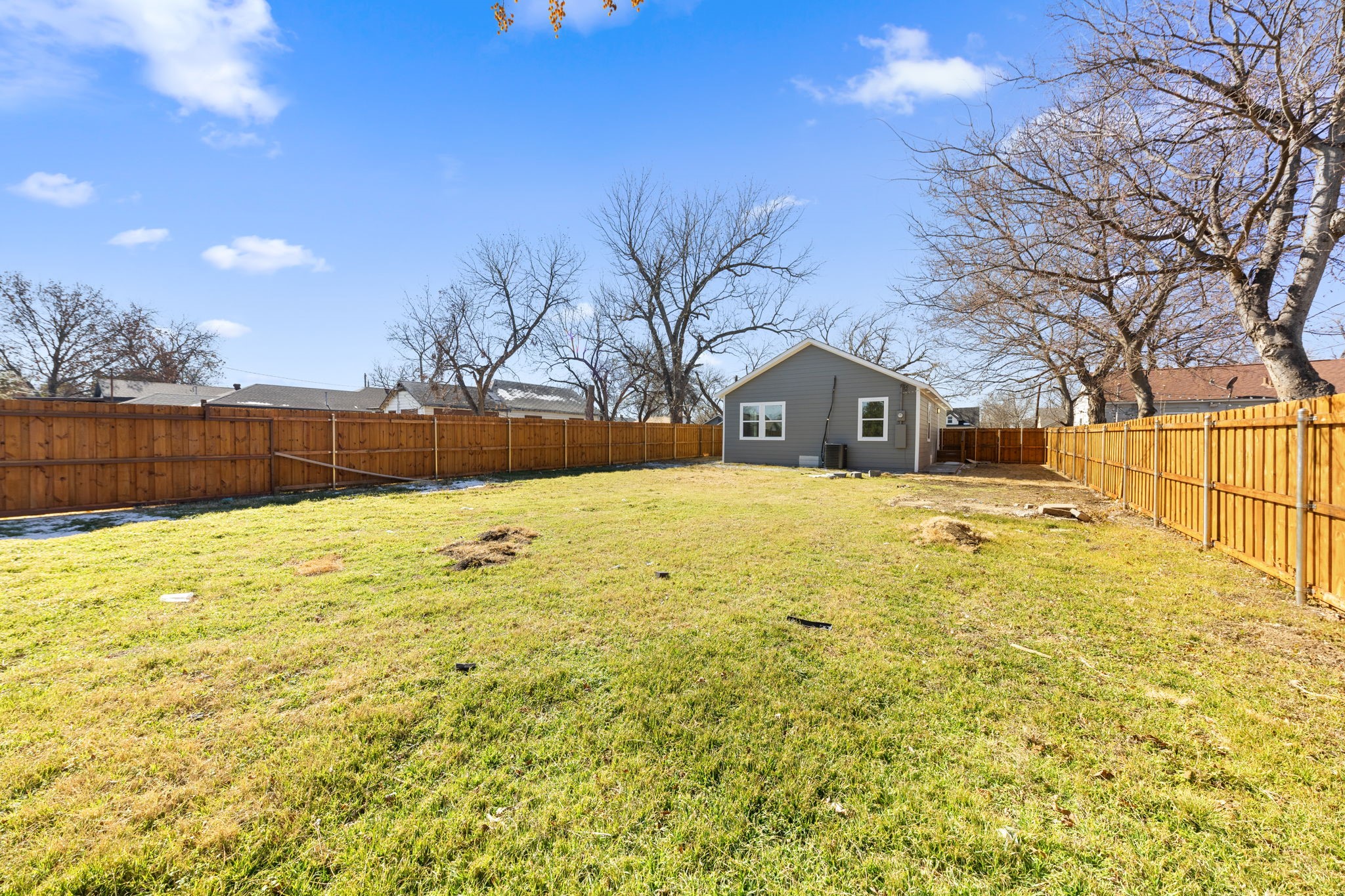 2330 Idaho Avenue Dallas TX 75216