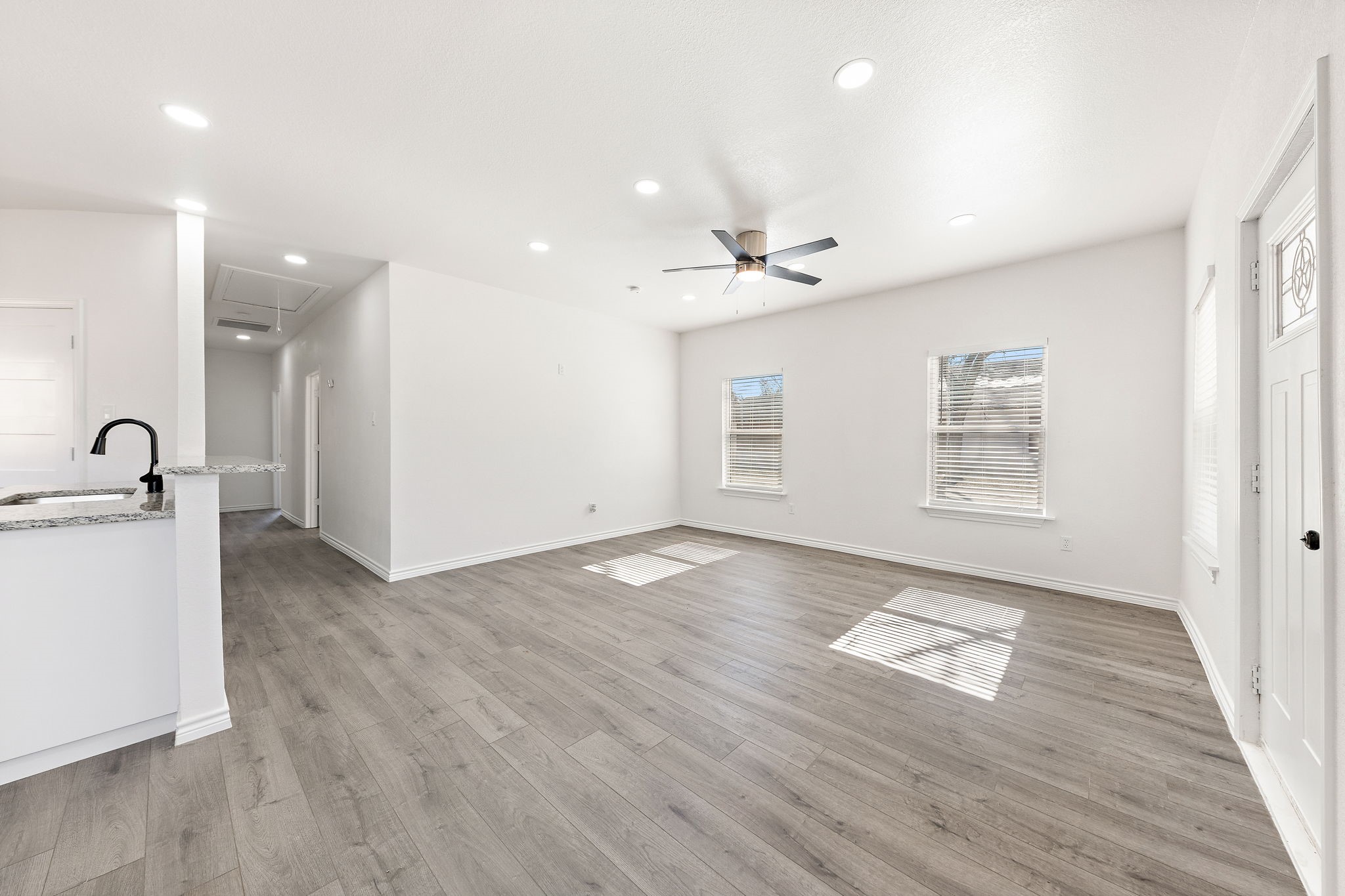 2330 Idaho Avenue Dallas TX 75216
