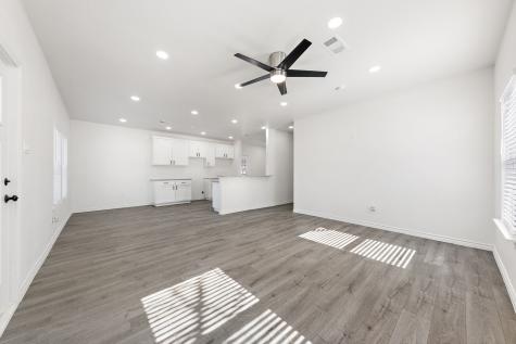 2330 Idaho Avenue Dallas TX 75216