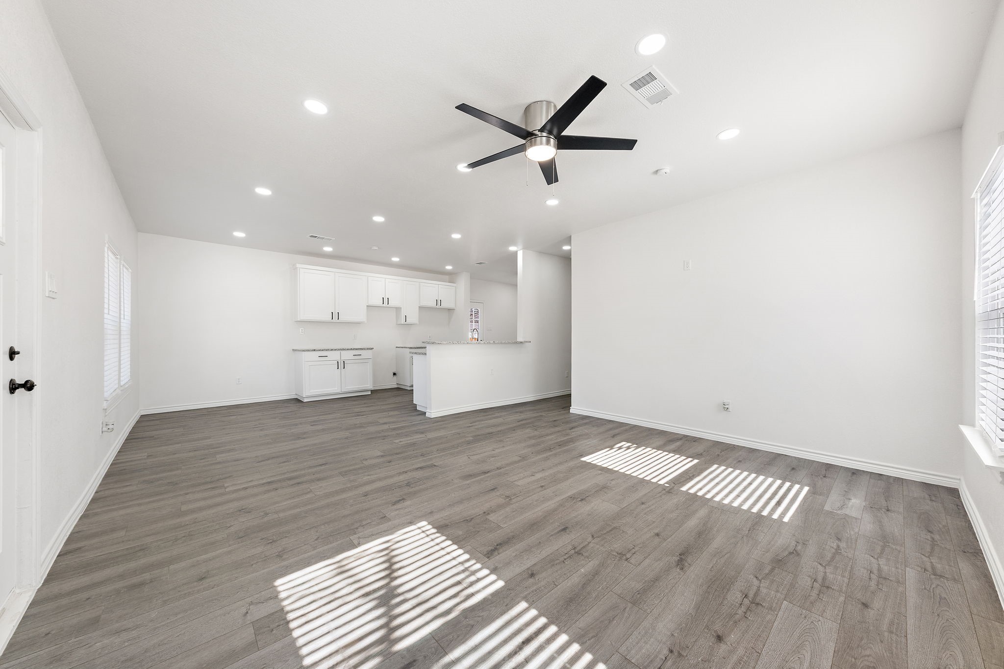 2330 Idaho Avenue Dallas TX 75216