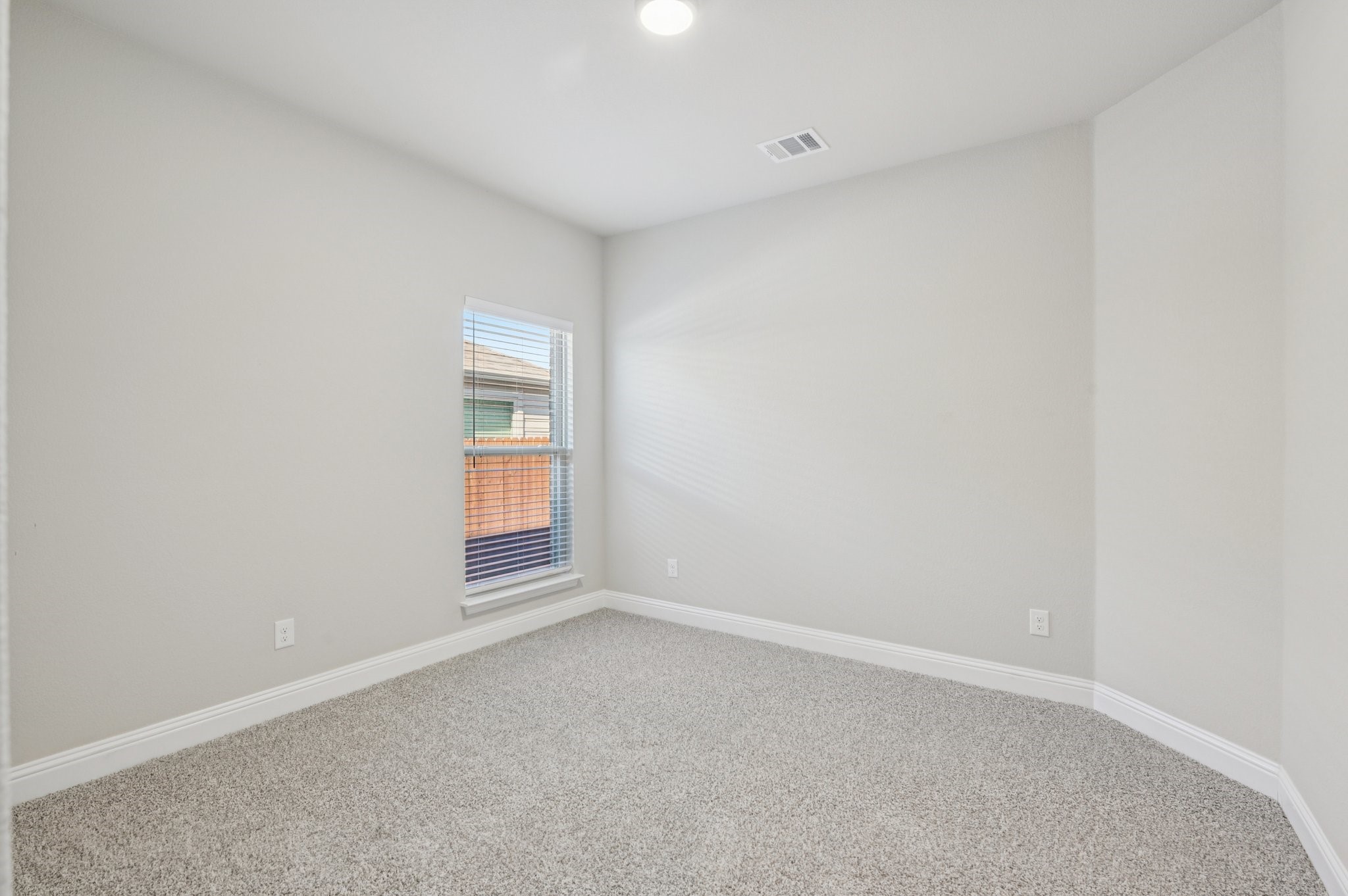 1033 Nighthawk Trail Alvarado TX 76009