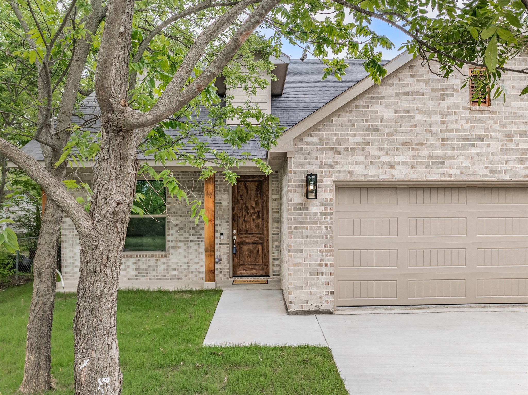 714 E Mcgee Street Sherman TX 75090