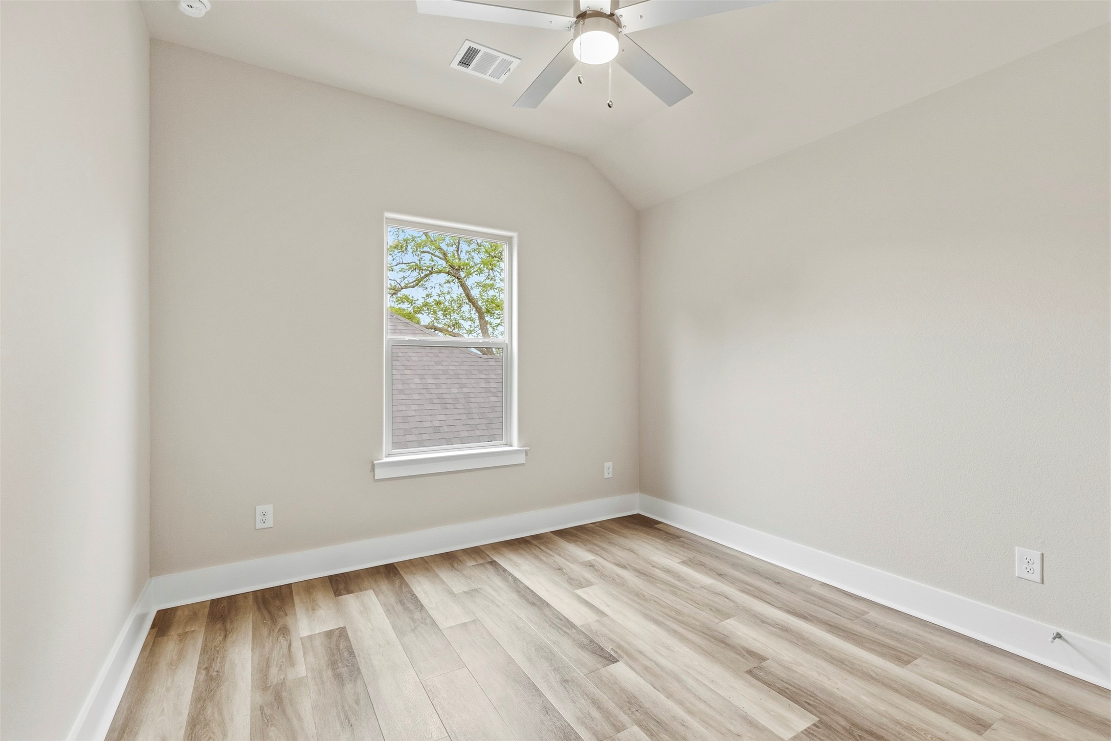 714 E Mcgee Street Sherman TX 75090