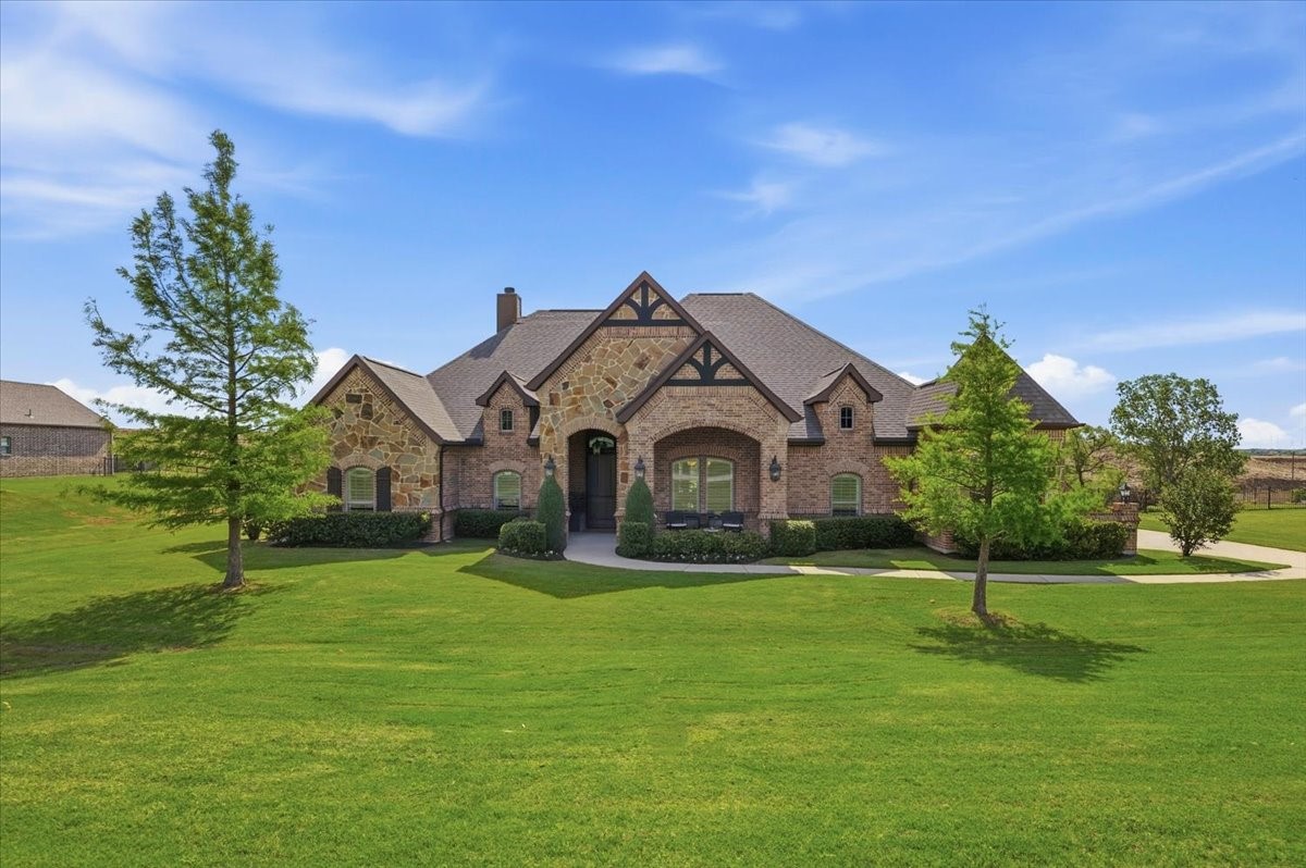 10700 San Simeon Lane Fort Worth TX 76179