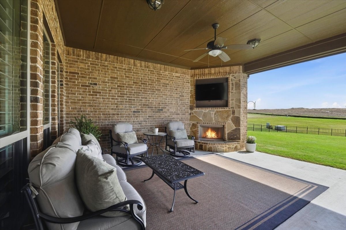 10700 San Simeon Lane Fort Worth TX 76179