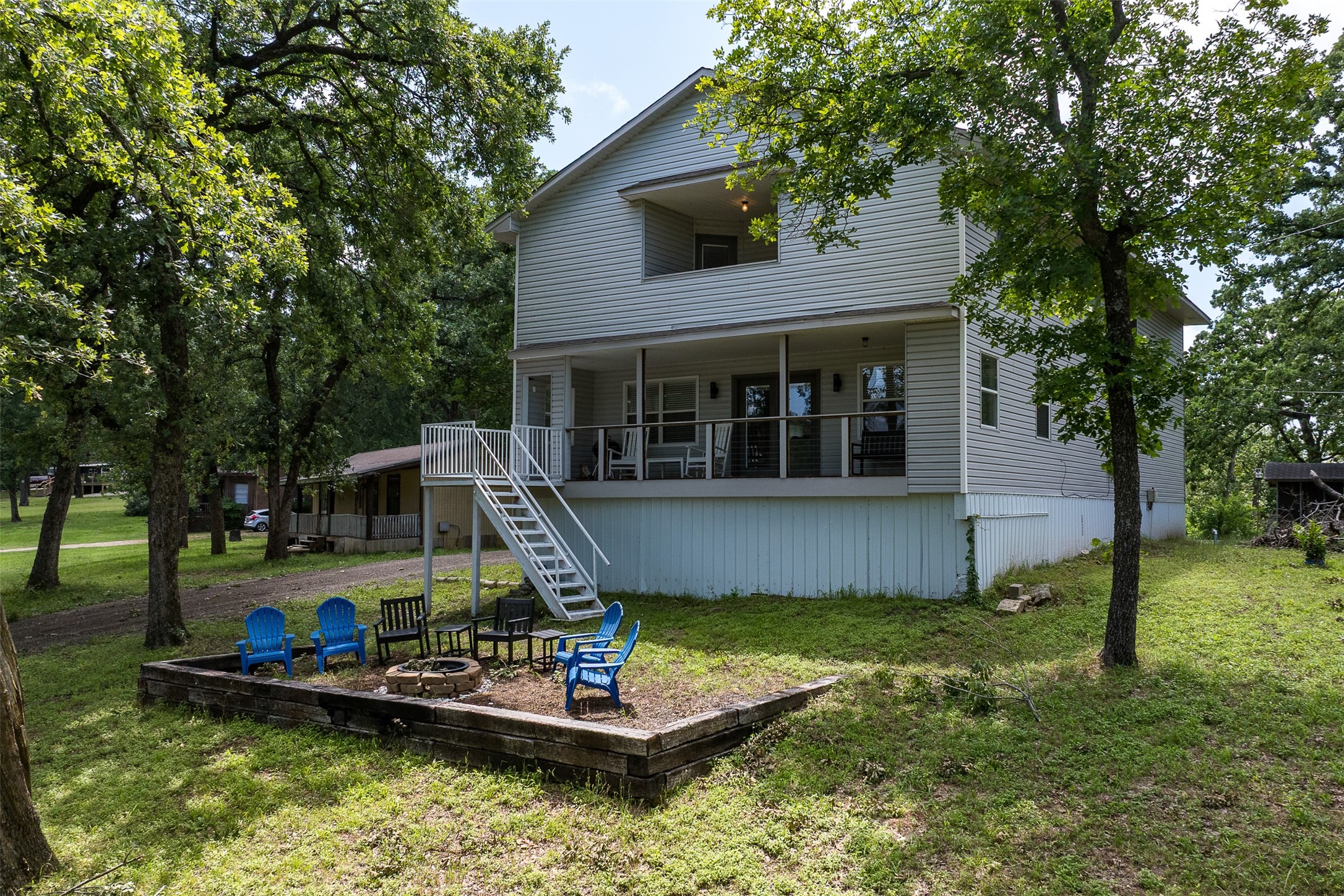 1327 Whispering Springs Drive Tool TX 75143