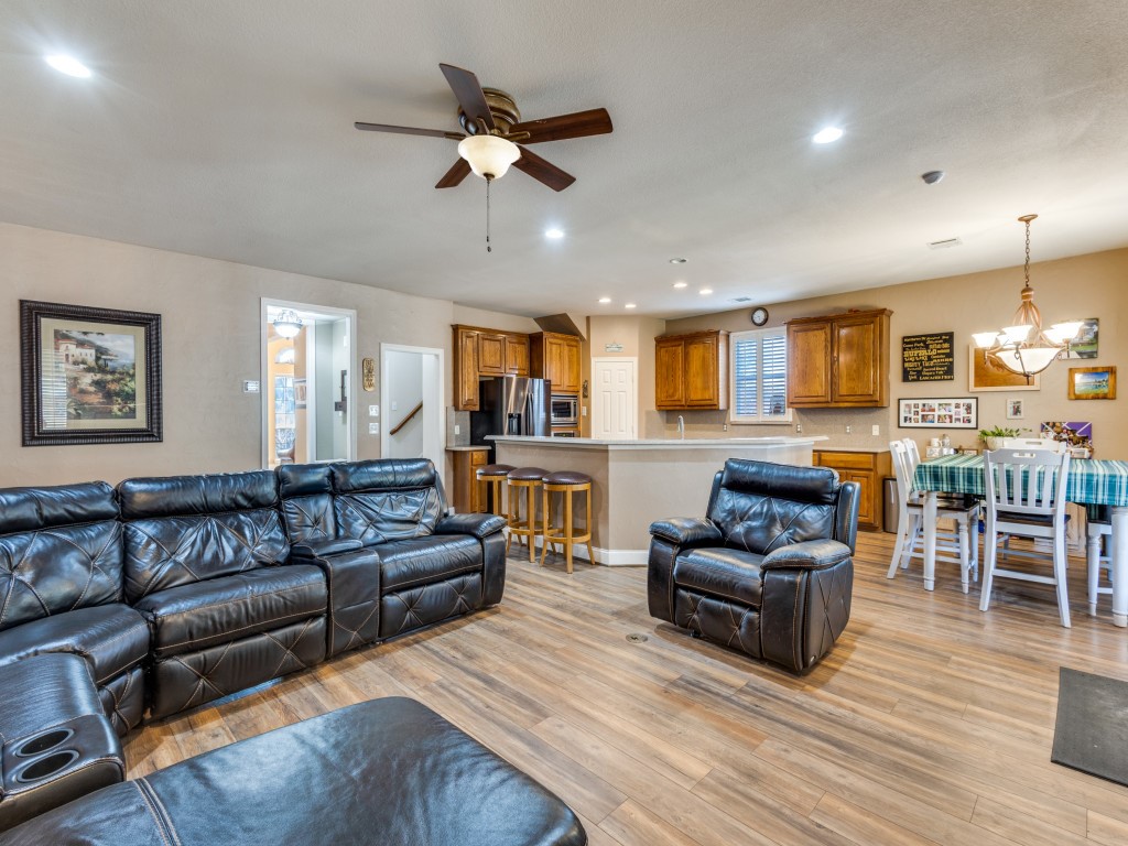 1505 Kingsbrook Circle Mckinney TX 75072