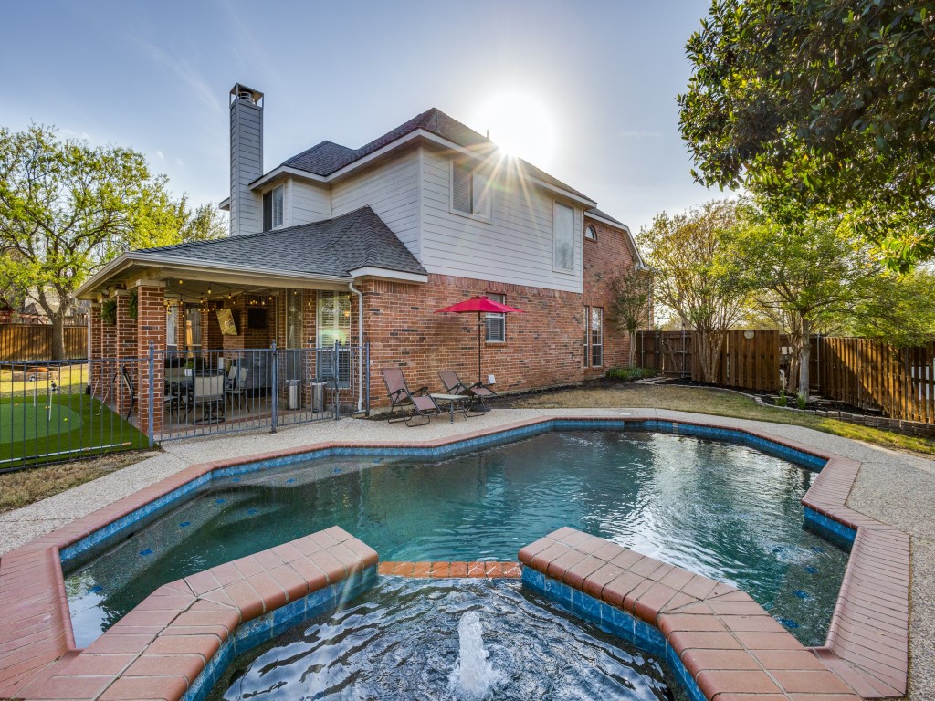 1505 Kingsbrook Circle Mckinney TX 75072