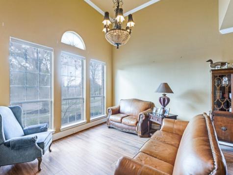 1505 Kingsbrook Circle Mckinney TX 75072