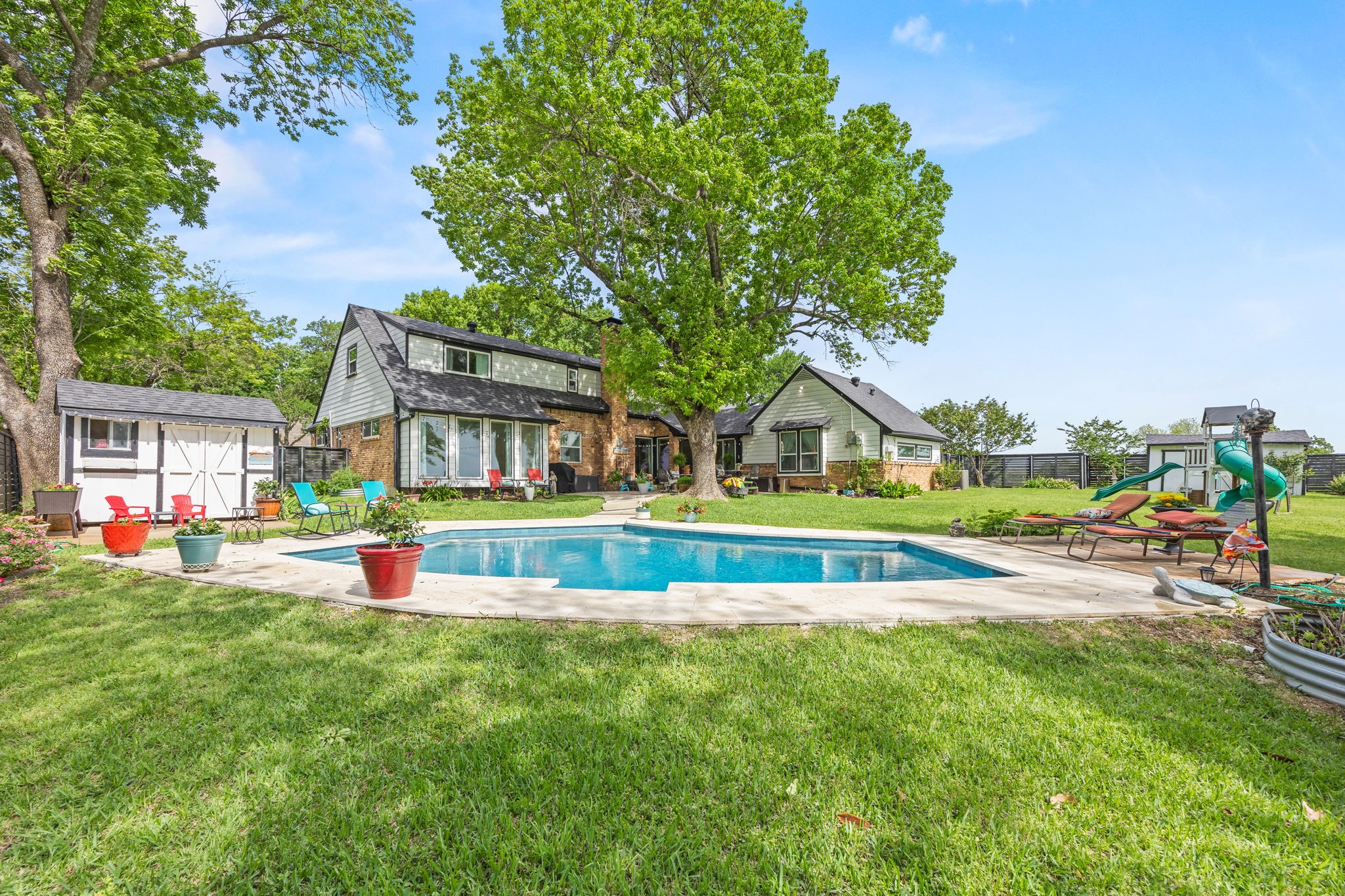 3010 S Country Club Road Garland TX 75043