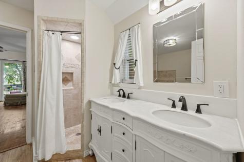 3010 S Country Club Road Garland TX 75043