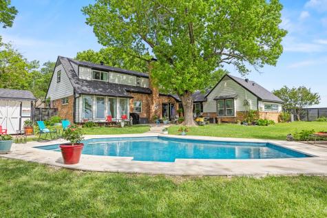 3010 S Country Club Road Garland TX 75043