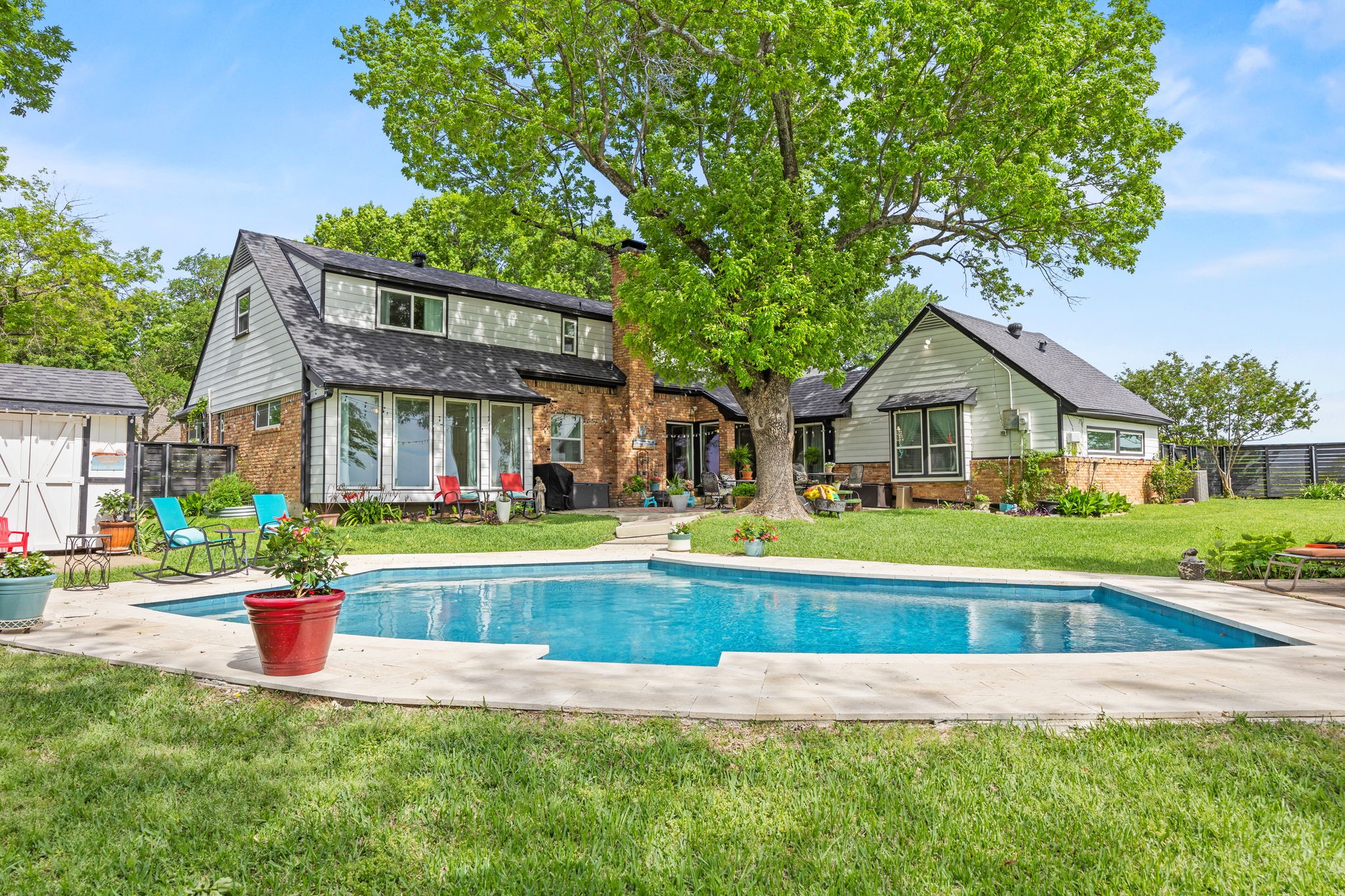 3010 S Country Club Road Garland TX 75043