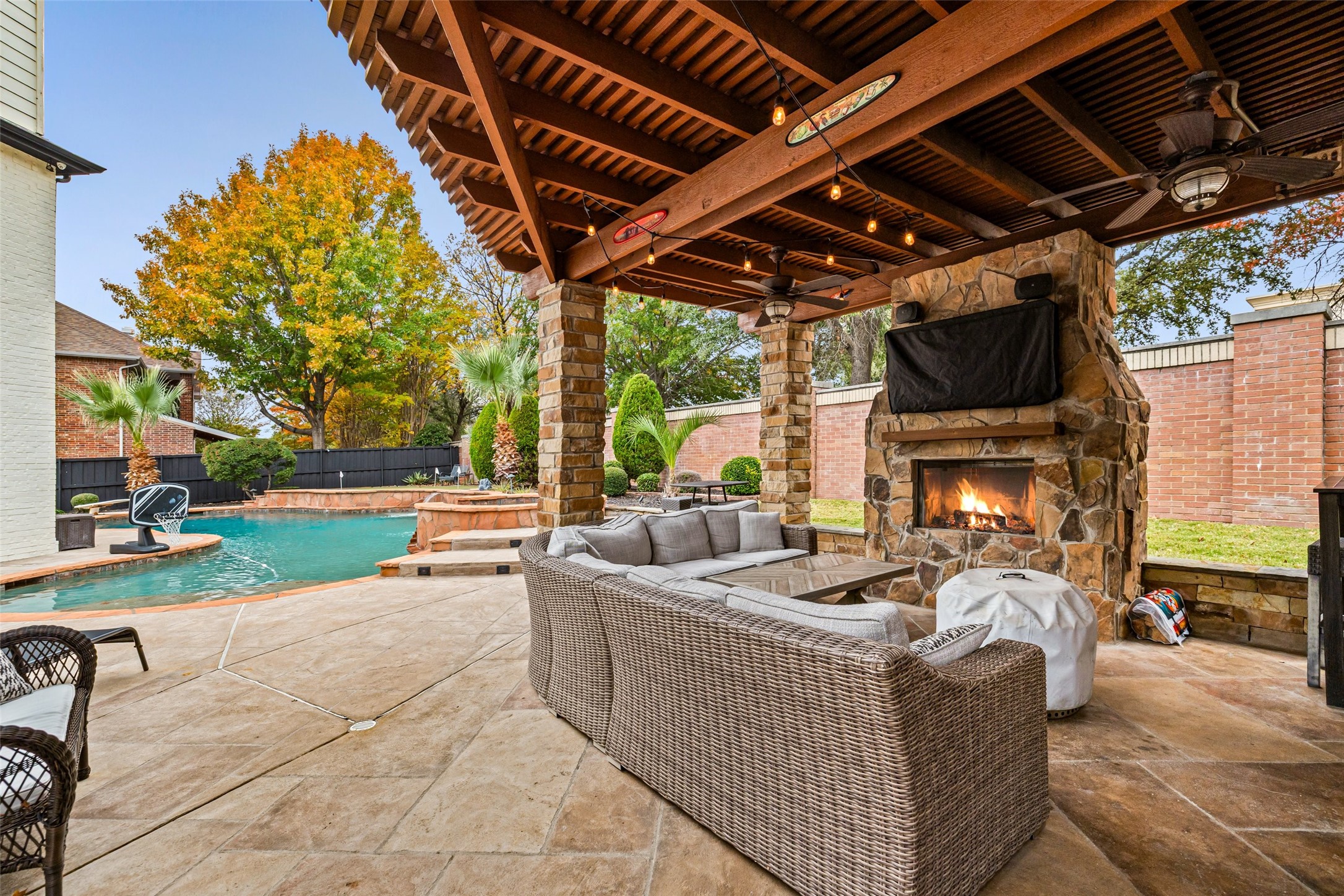 2520 Towne View Court Flower Mound TX 75028
