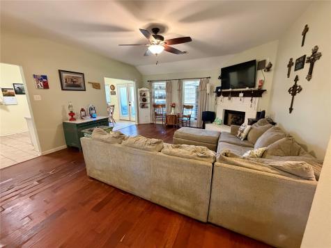 514 Morningside Court Midlothian TX 76065
