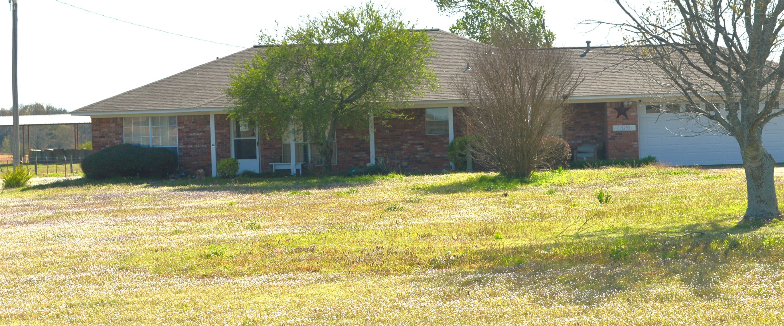 17293 Us Highway 82 W Avery TX 75554
