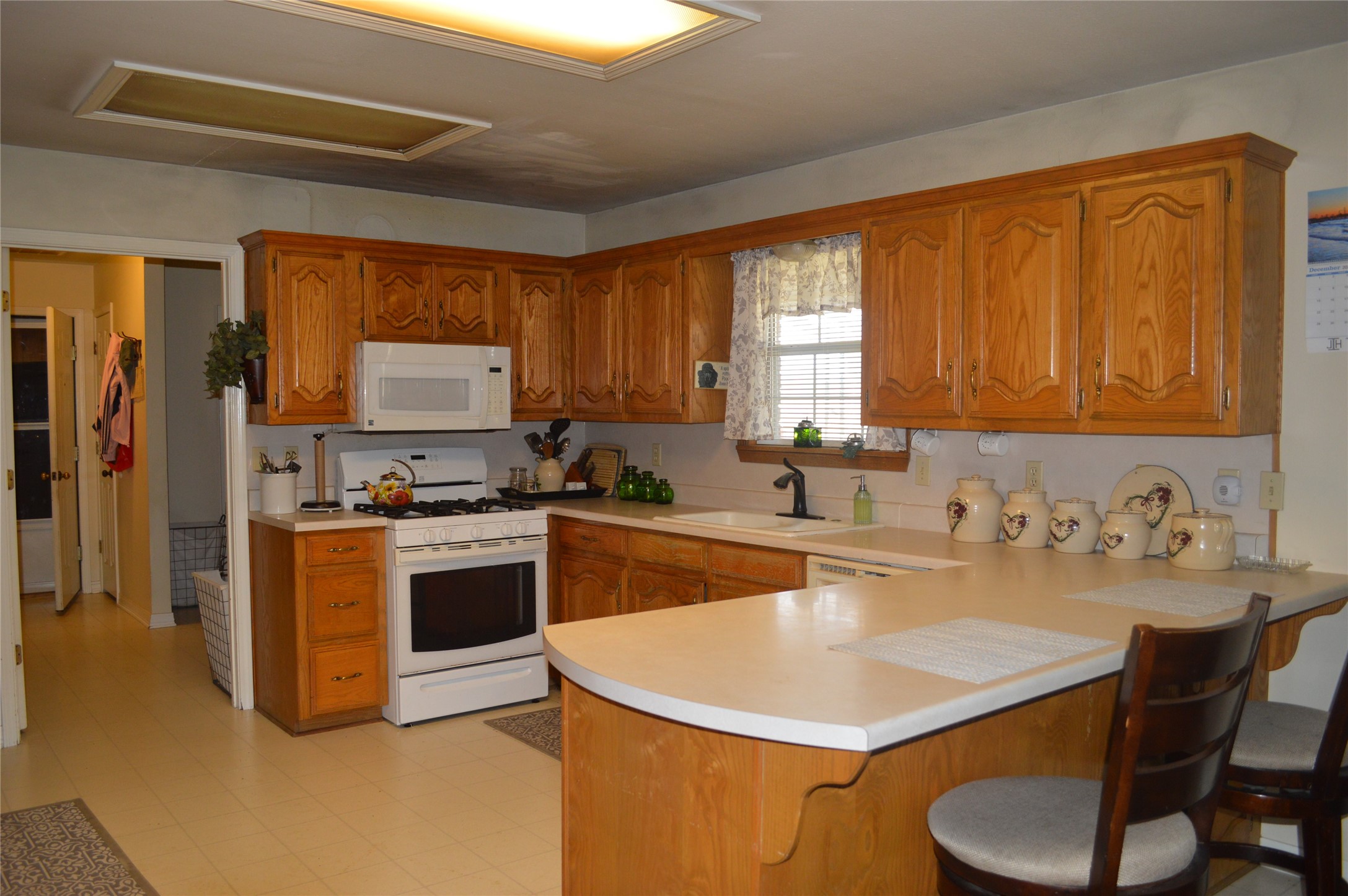 17293 Us Highway 82 W Avery TX 75554