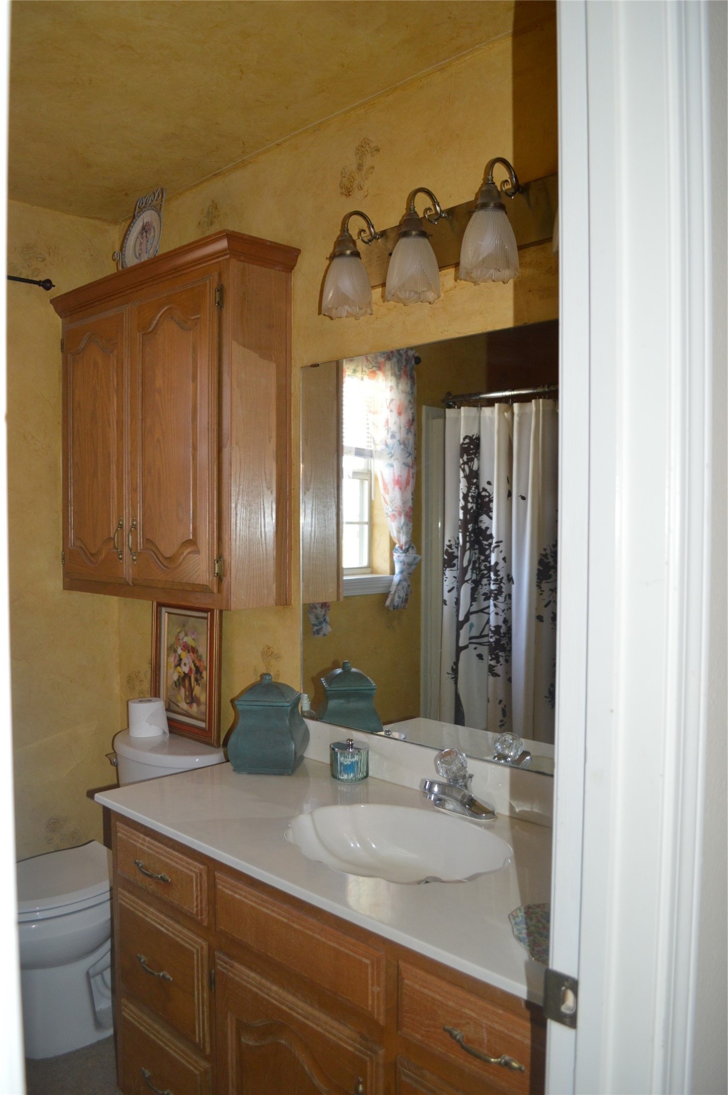17293 Us Highway 82 W Avery TX 75554