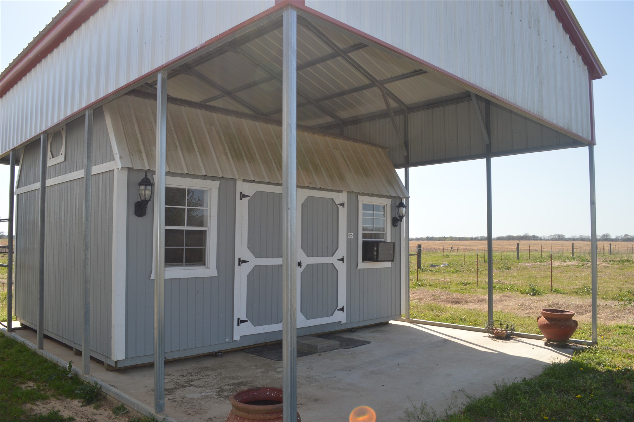 17293 Us Highway 82 W Avery TX 75554