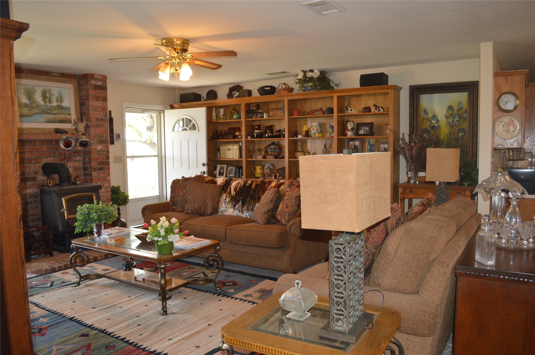 17293 Us Highway 82 W Avery TX 75554