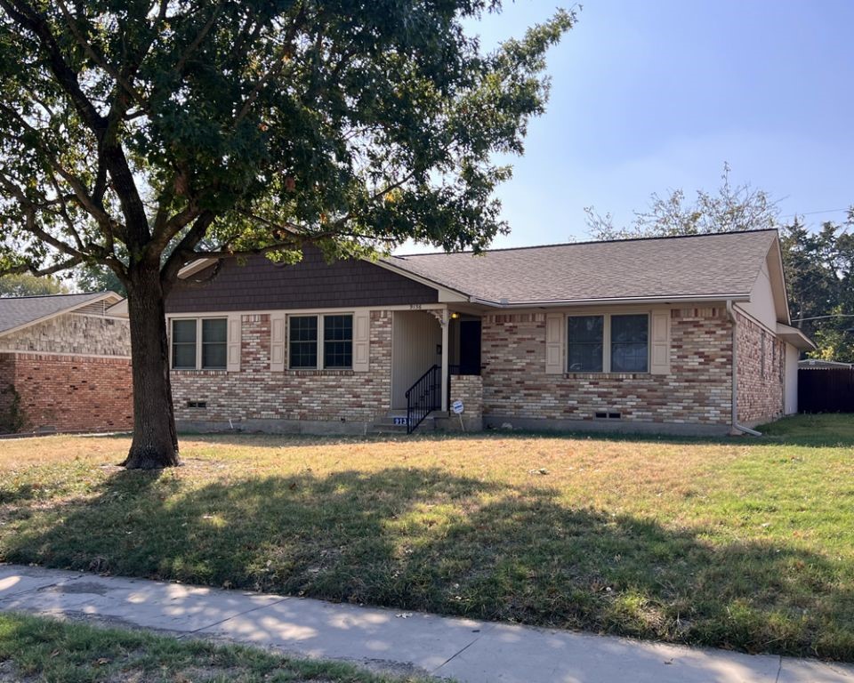 9136 Bretshire Drive Dallas TX 75228