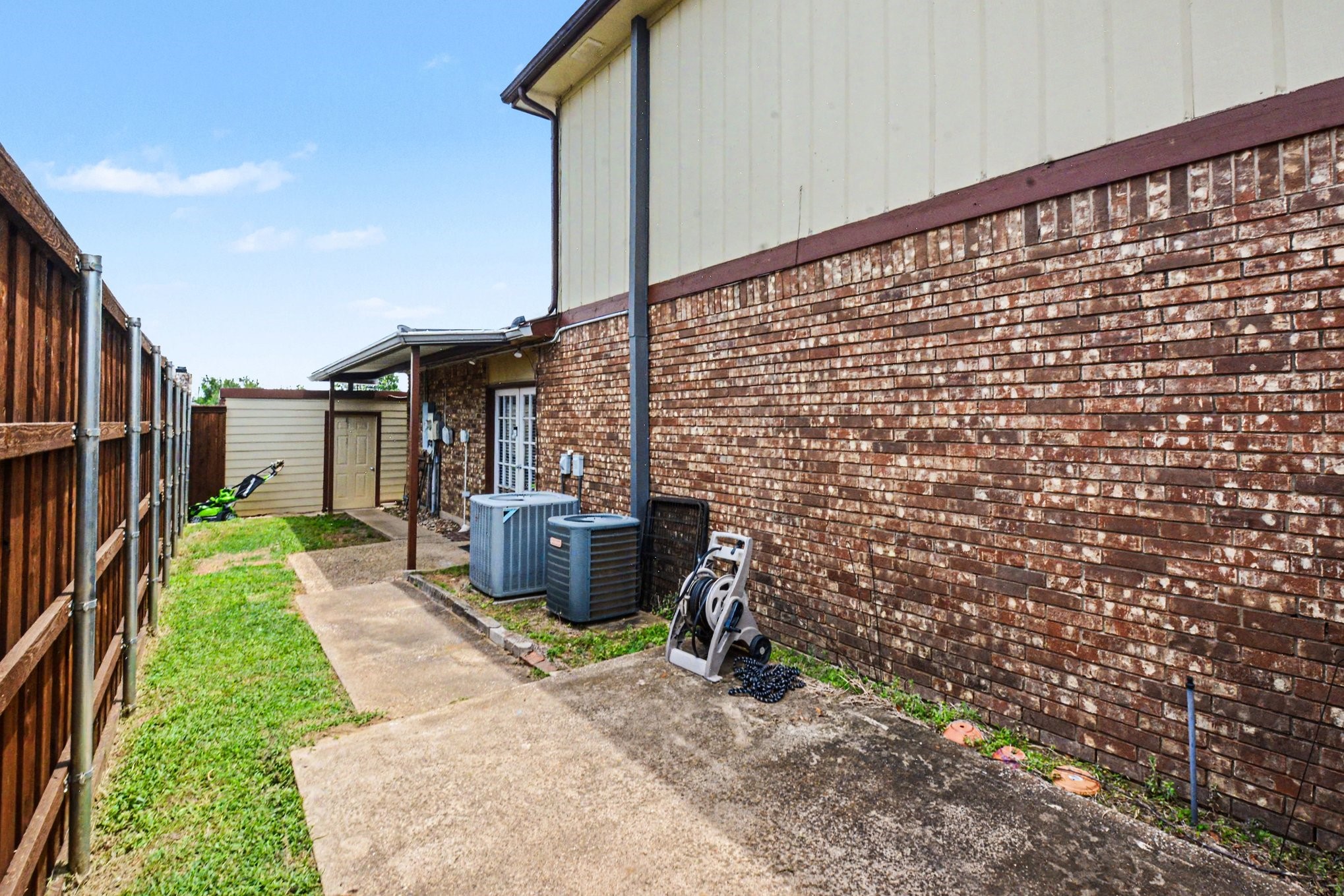 4202 Harvest Hill Road Carrollton TX 75010