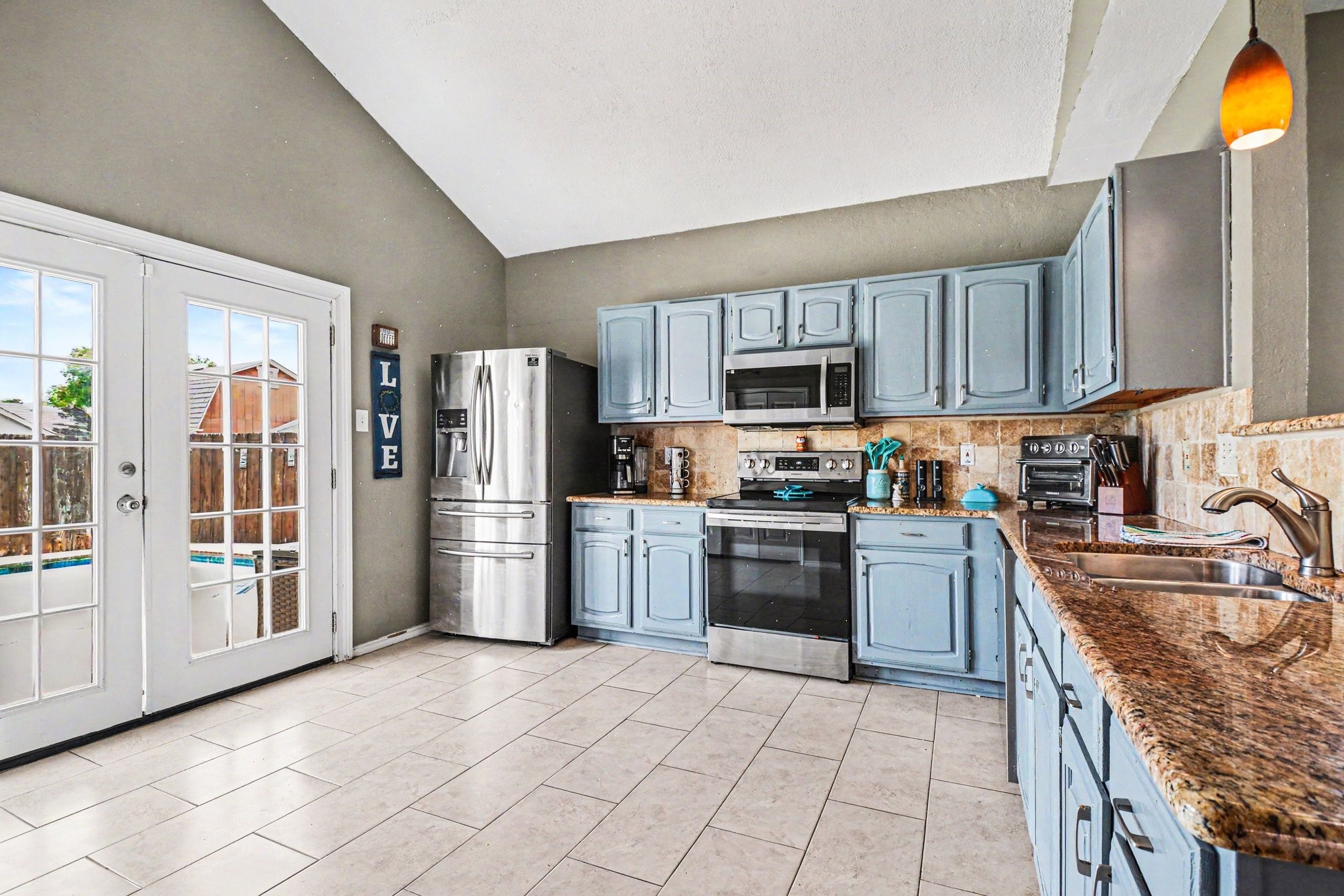 4202 Harvest Hill Road Carrollton TX 75010