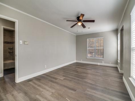 705 Reverchon Drive Dallas TX 75211