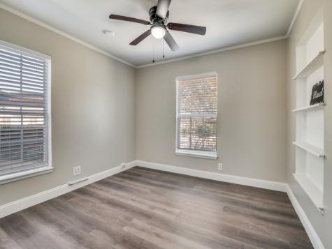 705 Reverchon Drive Dallas TX 75211