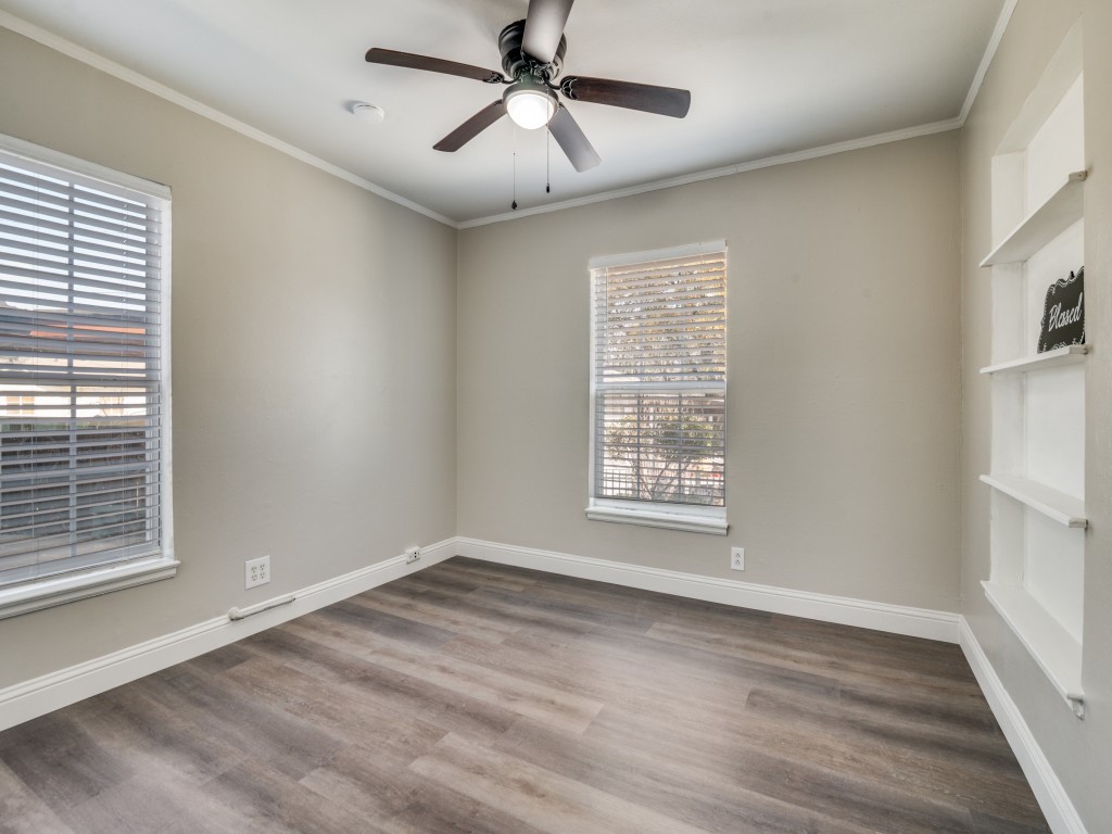 705 Reverchon Drive Dallas TX 75211