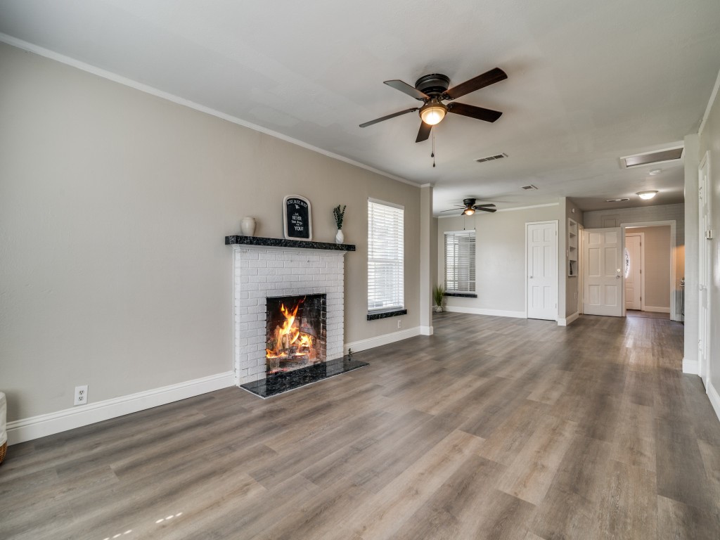 705 Reverchon Drive Dallas TX 75211