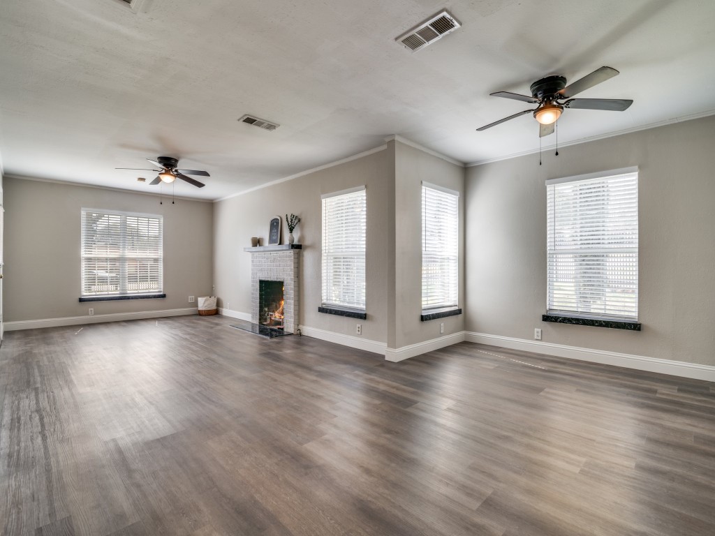 705 Reverchon Drive Dallas TX 75211