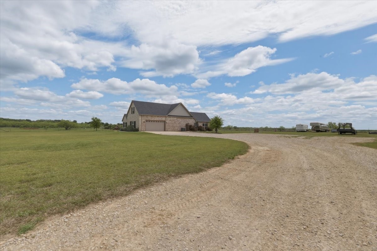 5805 S Fm 113 Millsap TX 76066