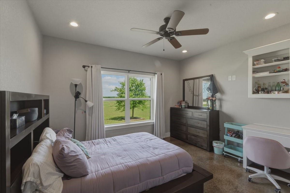 5805 S Fm 113 Millsap TX 76066