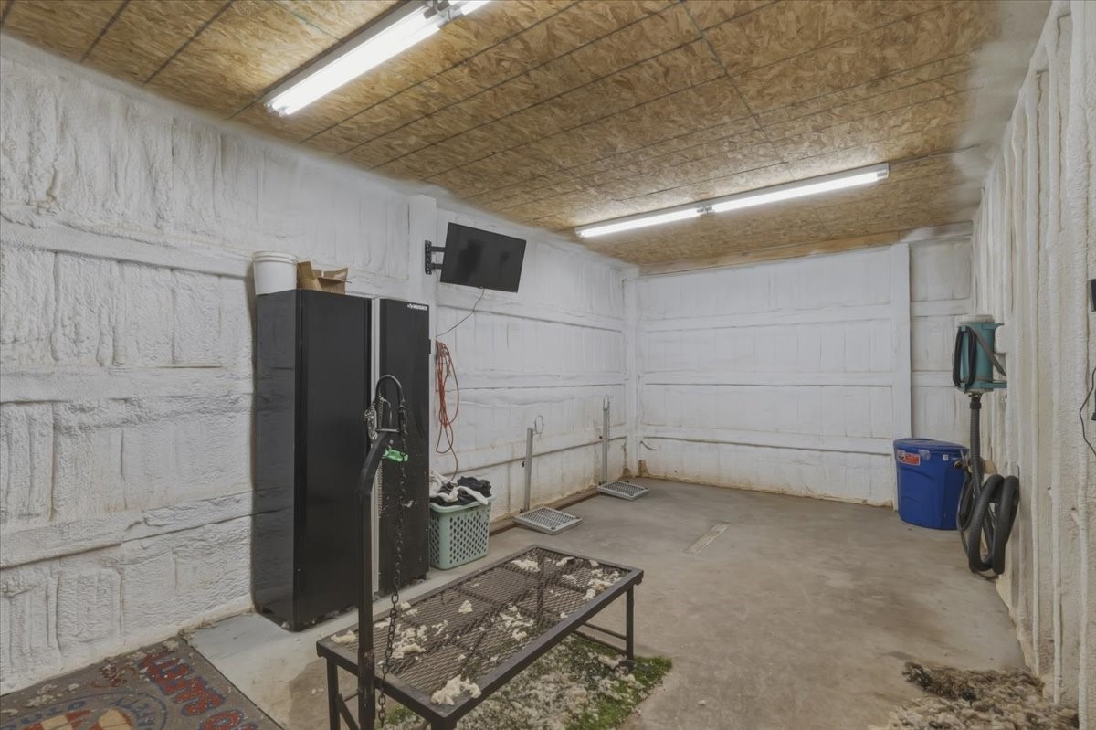 5805 S Fm 113 Millsap TX 76066