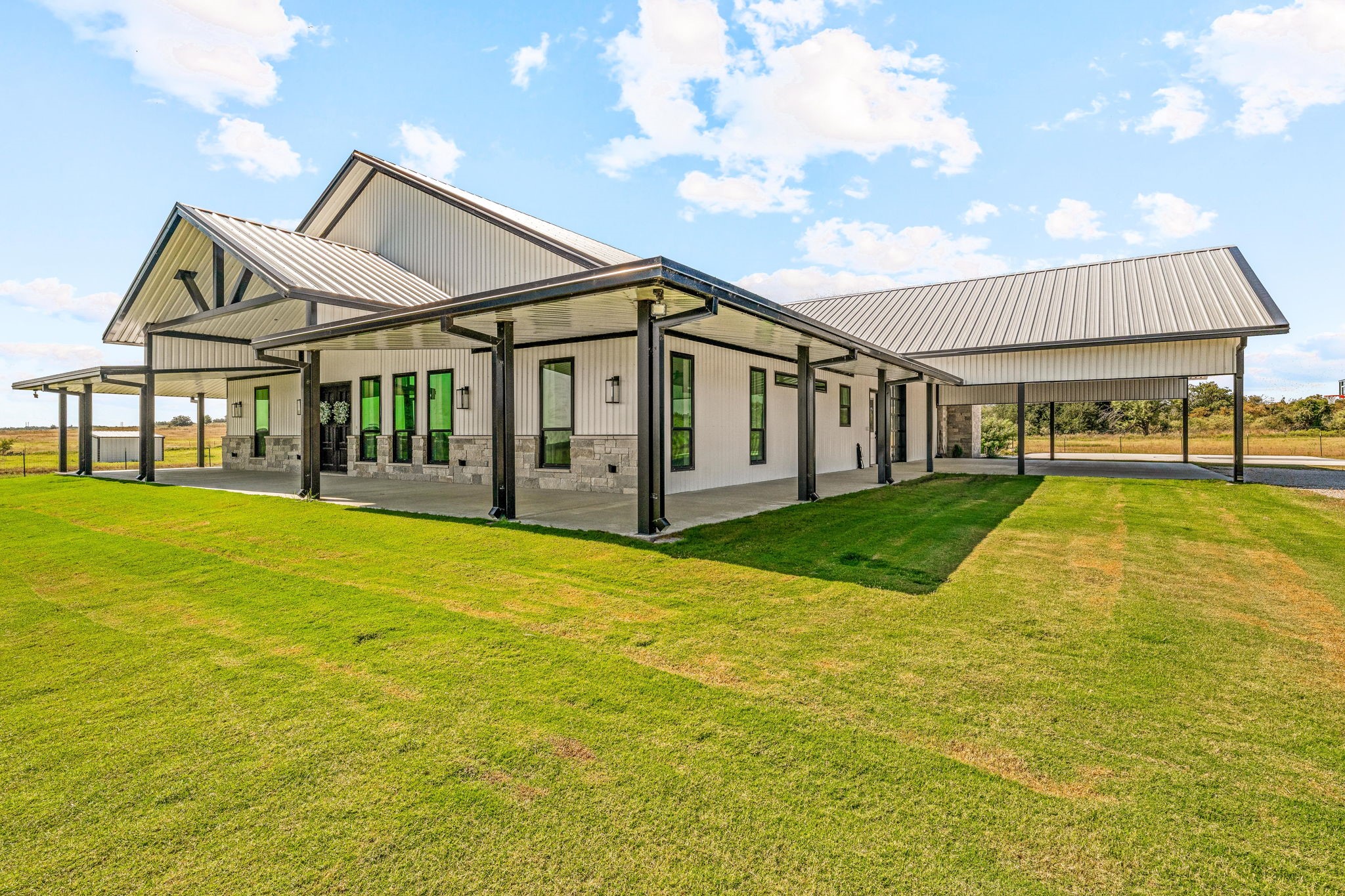 385 Private Road 1733 Stephenville TX 76401