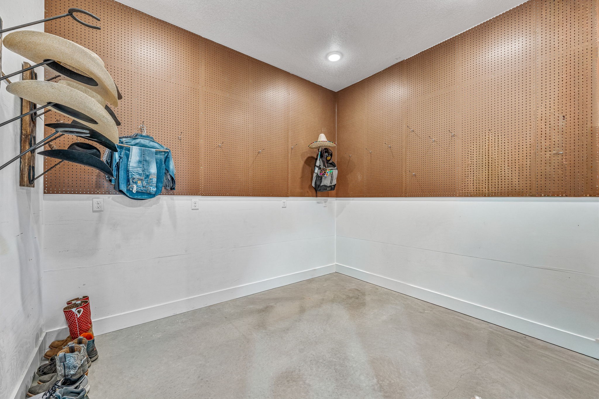 385 Private Road 1733 Stephenville TX 76401