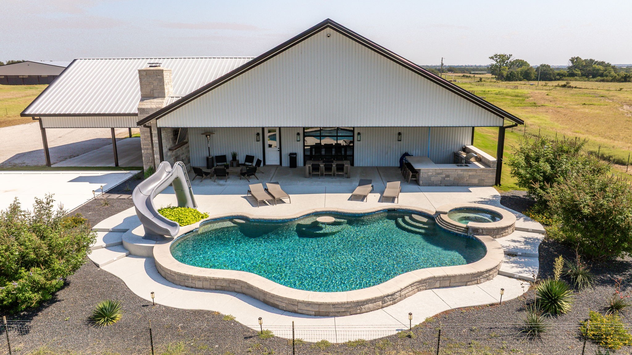 385 Private Road 1733 Stephenville TX 76401
