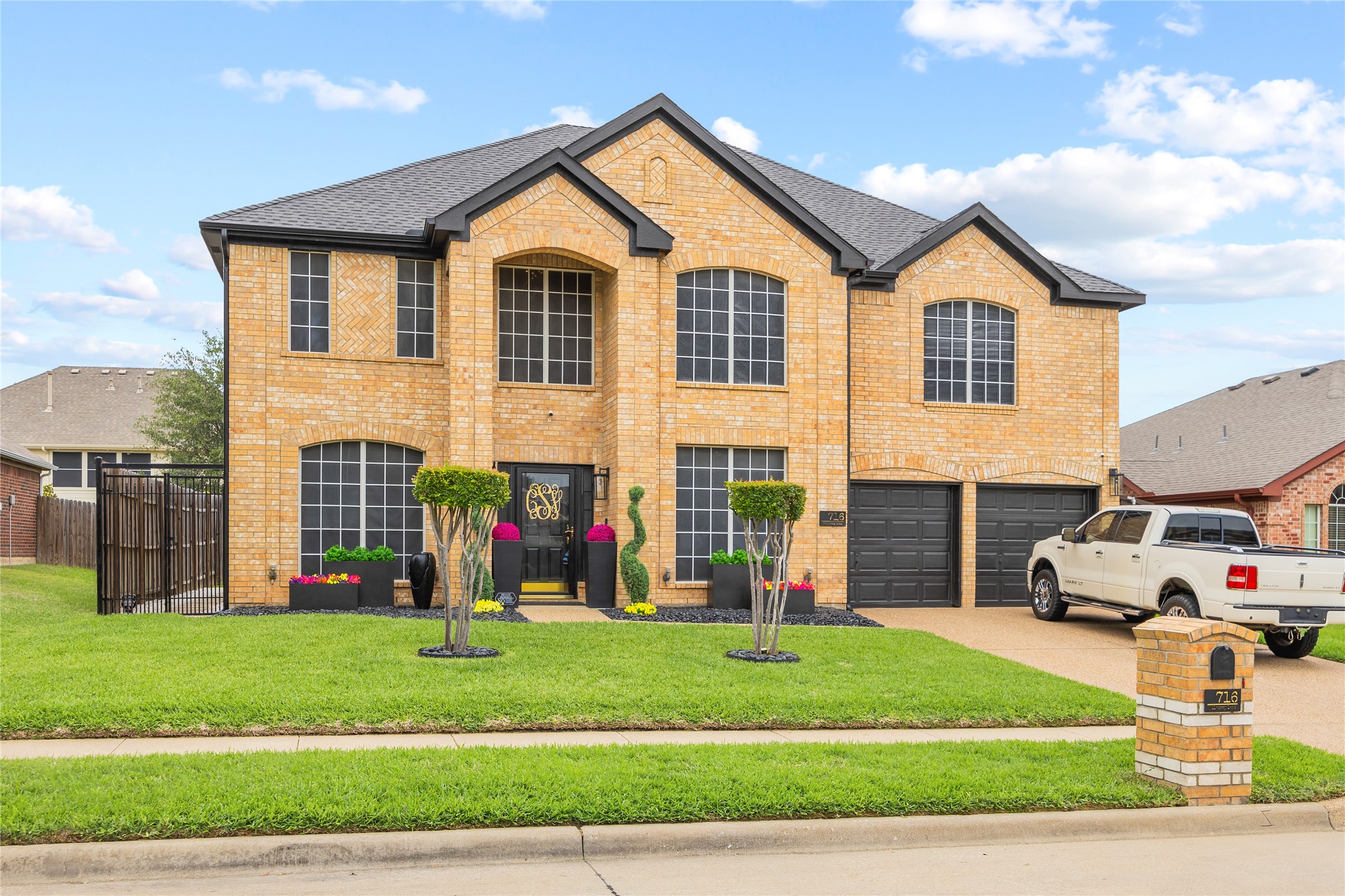 716 Mulberry Lane Desoto TX 75115