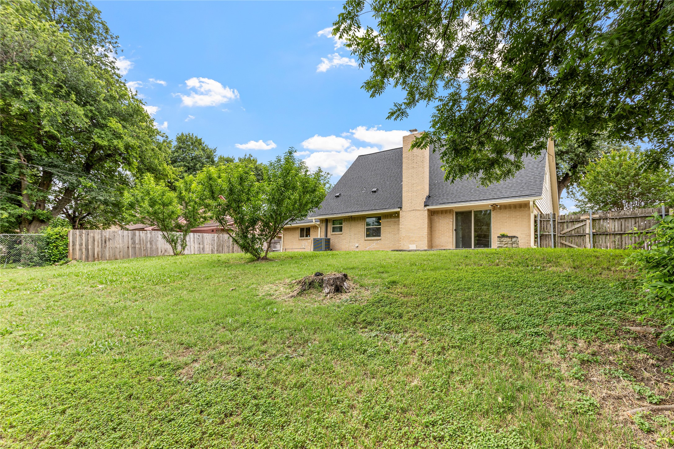 6930 Trailcrest Drive Dallas TX 75232