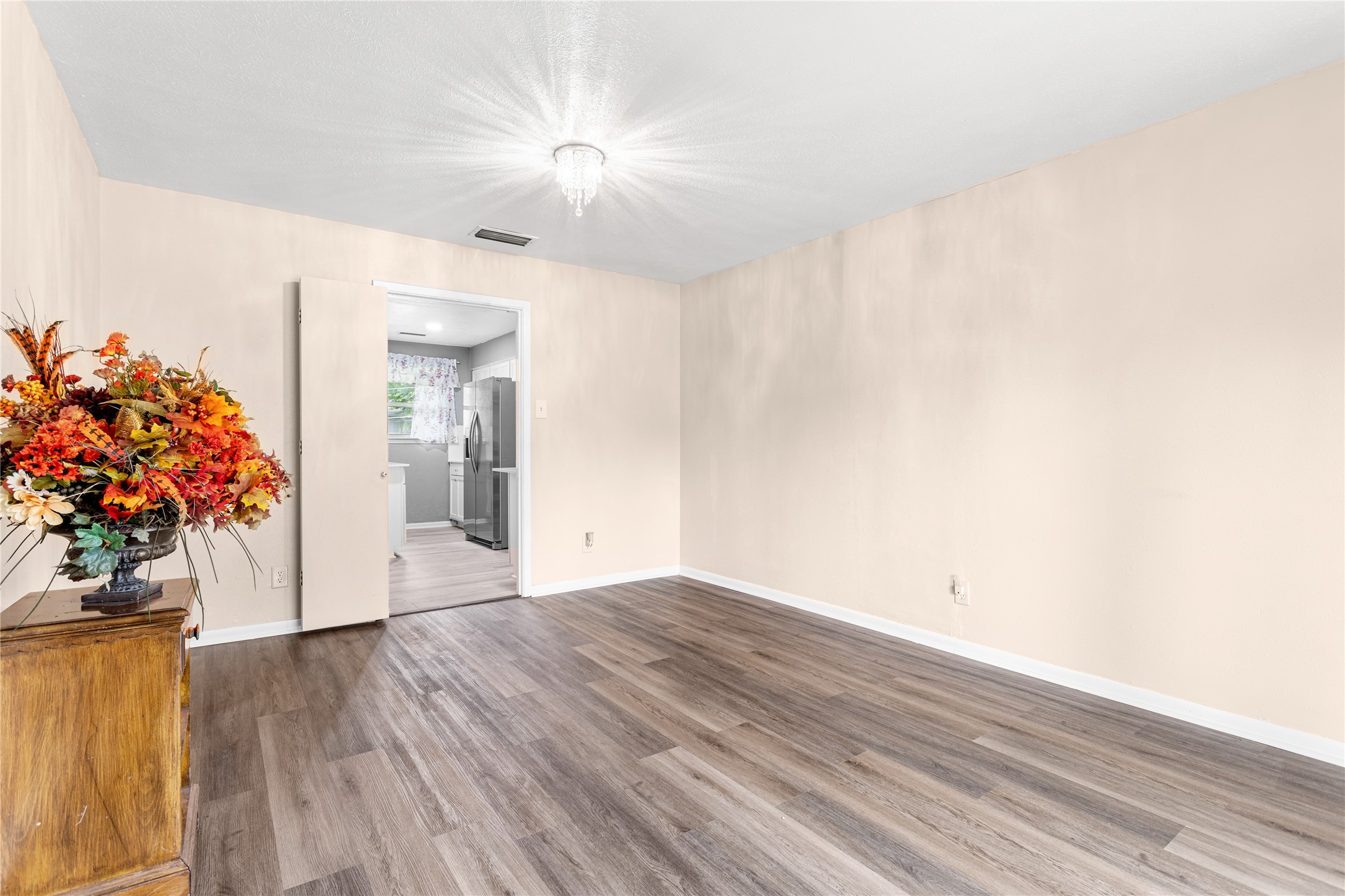 6930 Trailcrest Drive Dallas TX 75232