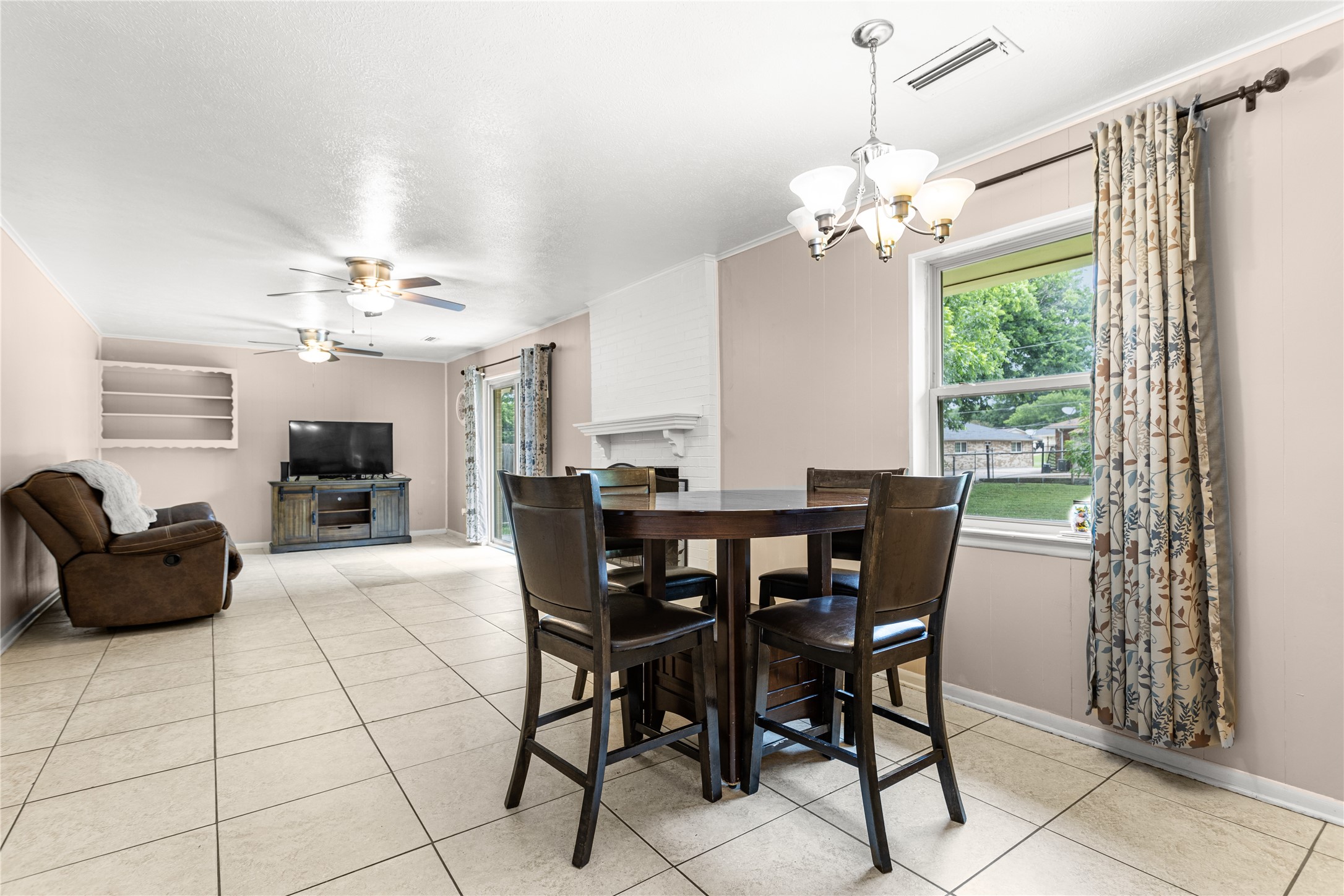 6930 Trailcrest Drive Dallas TX 75232