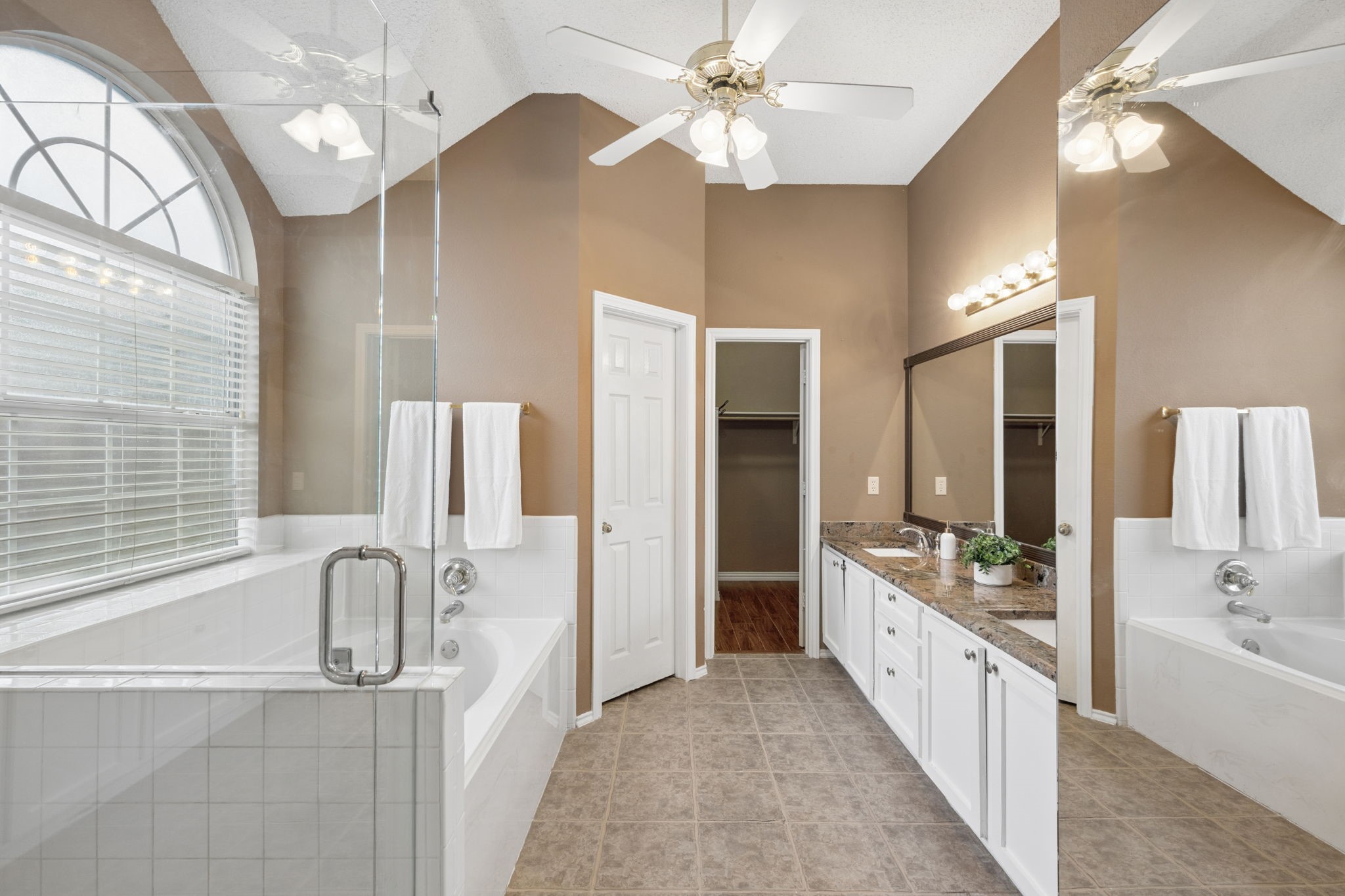 2676 Bent Tree Drive Hurst TX 76054