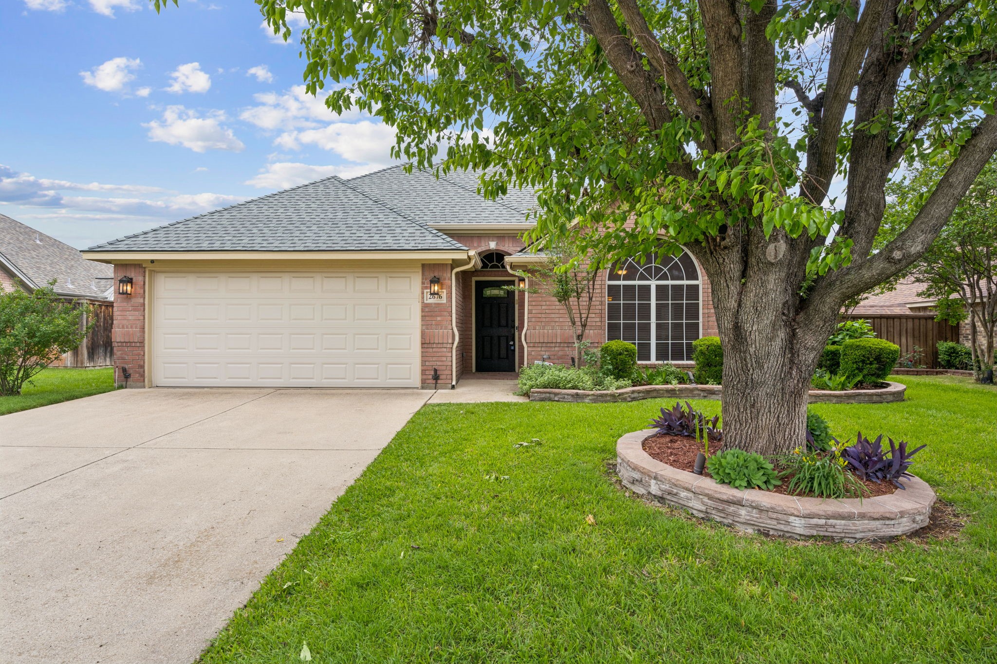2676 Bent Tree Drive Hurst TX 76054