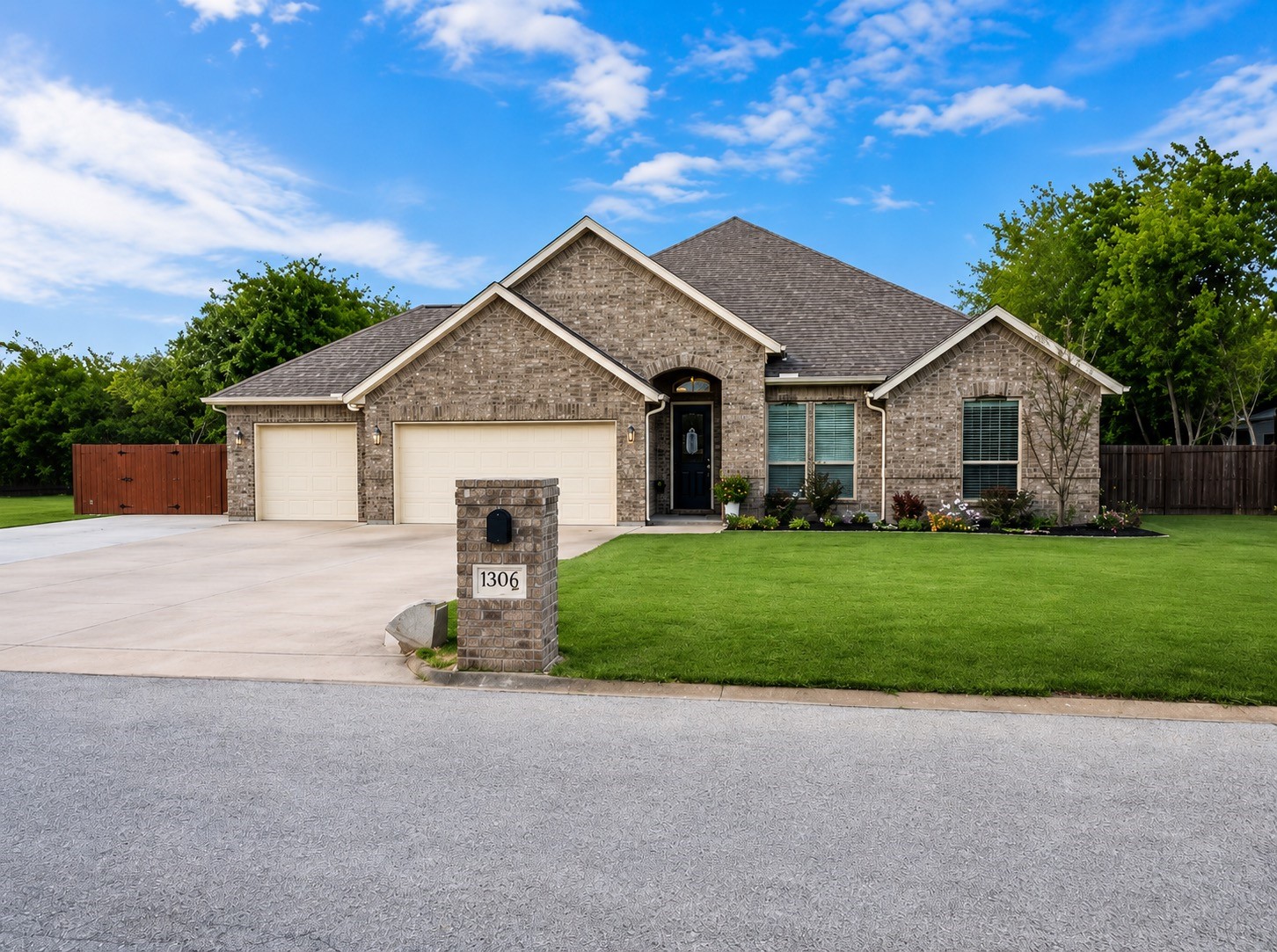 12425 Geraldine Drive Fort Worth TX 76126