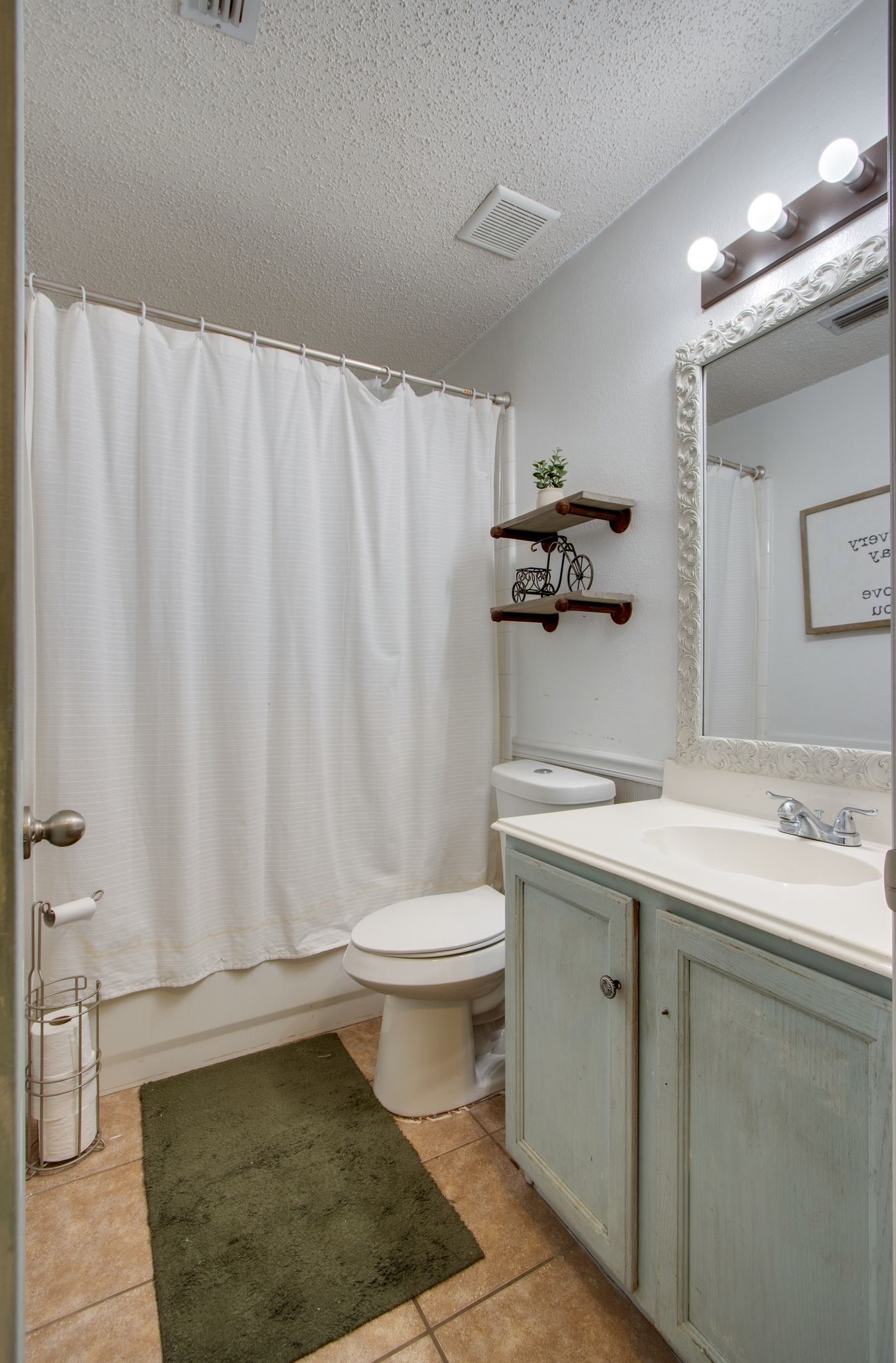 1217 Shady Elm Lane Lewisville TX 75067