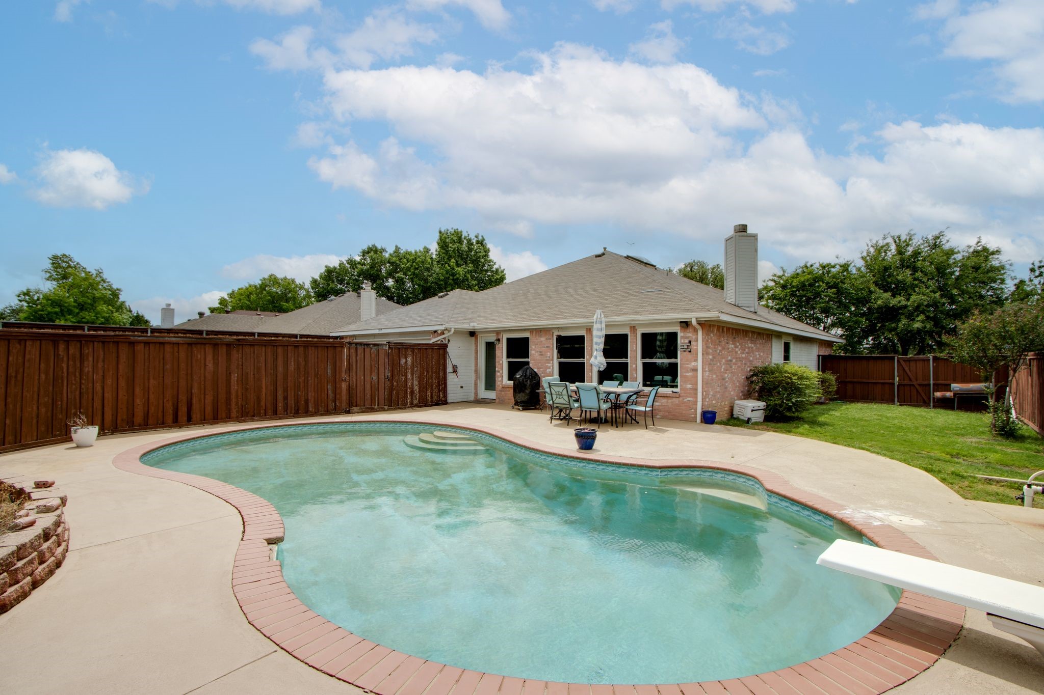 1217 Shady Elm Lane Lewisville TX 75067