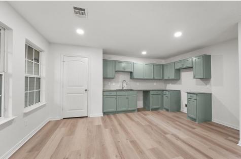 4920 S Peachtree Road Balch Springs TX 75180